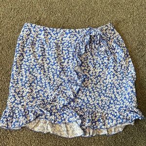 This is a medium size skirt bought off shein only worn once.